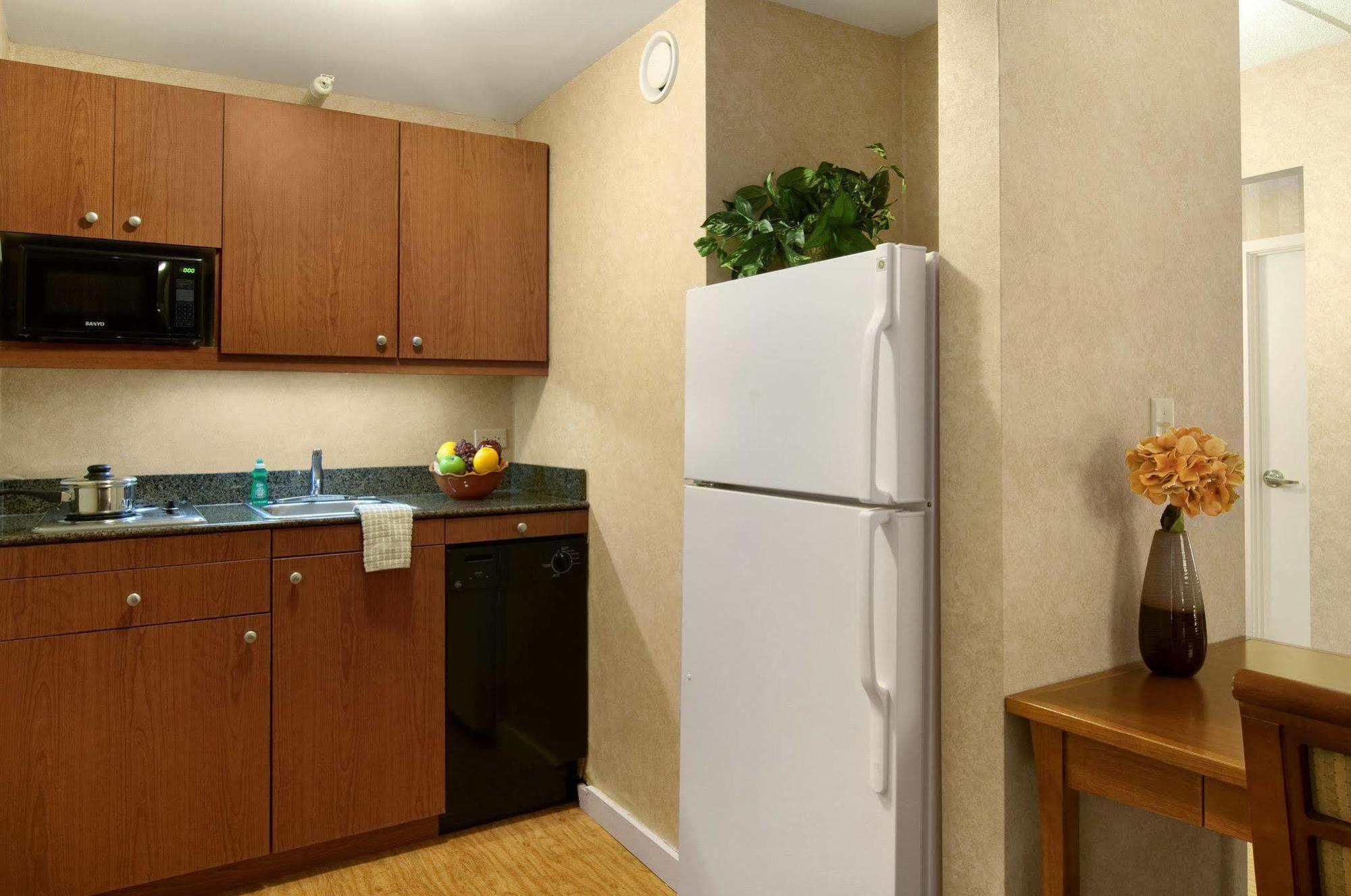 Homewood Suites By Hilton Chicago-Lincolnshire Eksteriør billede